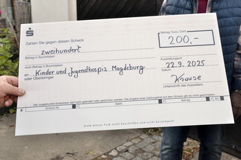 Spendecnscheck über 200 Euro